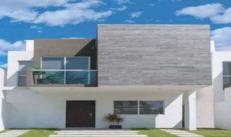 Foto de inmueble en Av. Adolf Bernard Horn Junior, Col. Vistas del Valle C.P. 45650, Tlajomulco de Zúñiga