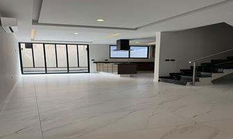 Foto de inmueble en Av. Altavista, Col. Zapopan Centro C.P. 45100, Zapopan