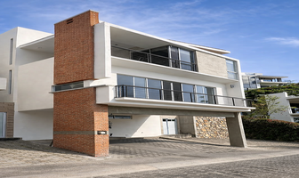 Foto de inmueble en Av. Bosques de San Isidro Norte, Col. Zoi Cañadas C.P. 45133, Zapopan