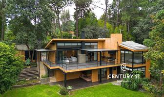Foto de inmueble en Avándaro, Col. Avándaro C.P. 51200, Valle de Bravo