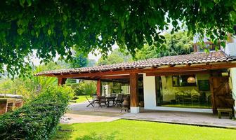 Foto de inmueble en Fontana rica, Col. Avándaro C.P. 51200, Valle de Bravo