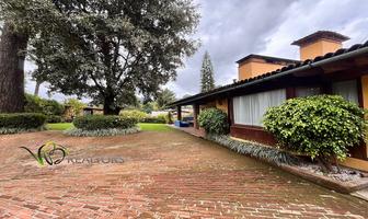 Foto de inmueble en Las flores, Col. Avándaro C.P. 51200, Valle de Bravo