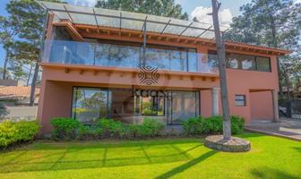 Foto de inmueble en Privada Rincón del Bosque 100, Col. Avándaro C.P. 51200, Valle de Bravo