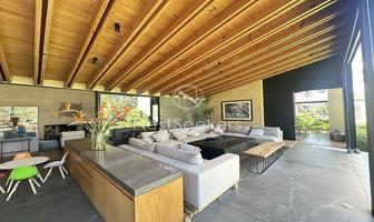 Foto de inmueble en Ruta del lago, Col. Avándaro C.P. 51200, Valle de Bravo