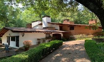 Foto de inmueble en VEGA DEL VALLE, Col. Avándaro C.P. 51200, Valle de Bravo