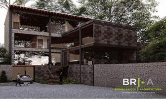Foto de inmueble en , Col. Avándaro C.P. 51200, Valle de Bravo