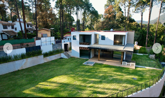 Foto de inmueble en , Col. Avándaro C.P. 51200, Valle de Bravo