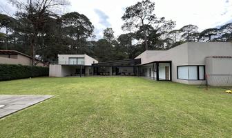 Foto de inmueble en , Col. Avándaro C.P. 51200, Valle de Bravo