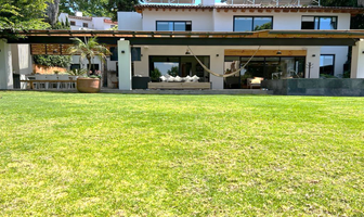 Foto de inmueble en , Col. Avándaro C.P. 51200, Valle de Bravo