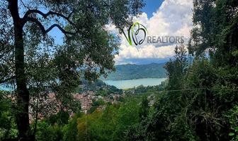 Foto de inmueble en , Col. Avándaro C.P. 51200, Valle de Bravo