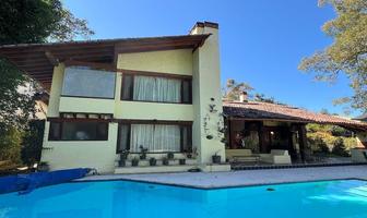 Foto de inmueble en Vega de las Flores, Col. Avándaro C.P. 51200, Valle de Bravo