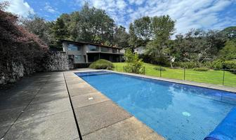 Foto de inmueble en Vega del Manantial, Col. Avándaro C.P. 51200, Valle de Bravo
