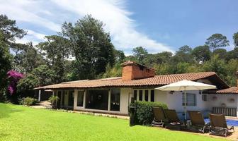 Foto de inmueble en Vega del Valle, Col. Avándaro C.P. 51200, Valle de Bravo