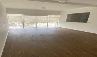 Foto de inmueble en ARRAYÁN, Col. Bosque Esmeralda C.P. 52930, Atizapán de Zaragoza