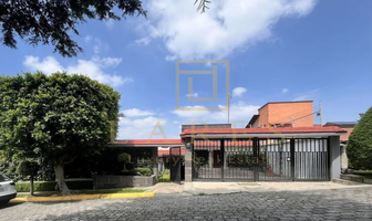Foto de inmueble en Loma de valle escondido, Col. Bosque Esmeralda C.P. 52930, Atizapán de Zaragoza