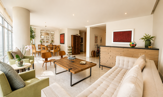 Foto de inmueble en AV BOSQUE REAL, Col. Bosque Real C.P. 52774, Huixquilucan