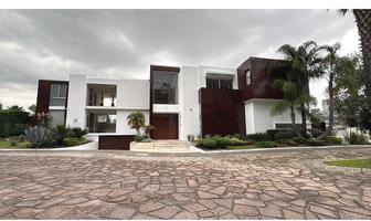 Foto de inmueble en Av. Bosque Real, Col. Bosque Real C.P. 52774, Huixquilucan