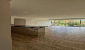 Foto de inmueble en Av de Las Plazas, Col. Bosque Real C.P. 52774, Huixquilucan