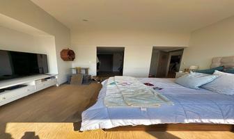Foto de inmueble en Av del Silencio, Col. Bosque Real C.P. 52774, Huixquilucan