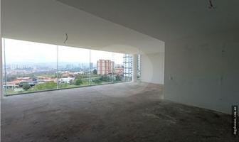 Foto de inmueble en Avenida Loma Alta, Col. Bosque Real C.P. 52774, Huixquilucan