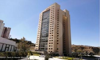 Foto de inmueble en Avenida de Las Plazas, Col. Bosque Real C.P. 52774, Huixquilucan