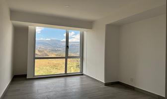 Foto de inmueble en Avenida de las Plazas, Col. Bosque Real C.P. 52774, Huixquilucan