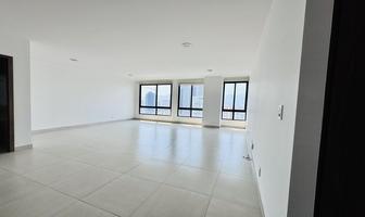 Foto de inmueble en Bld Bosque real., Col. Bosque Real C.P. 52774, Huixquilucan