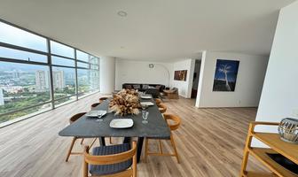 Foto de inmueble en Blvd. Bosque Real, Col. Bosque Real C.P. 52774, Huixquilucan