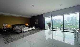 Foto de inmueble en Blvrd bosque real, Col. Bosque Real C.P. 52774, Huixquilucan