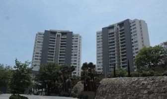 Foto de inmueble en Bulevar Bosque Real, Boulevard Bosque Real, sección rosa de Bosque Real, Col. Bosque Real C.P. 52774, Huixquilucan