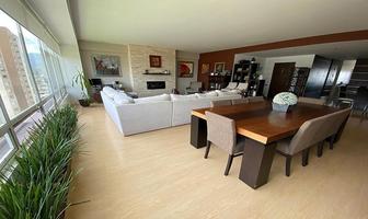 Foto de inmueble en Isola, Col. Bosque Real C.P. 52774, Huixquilucan