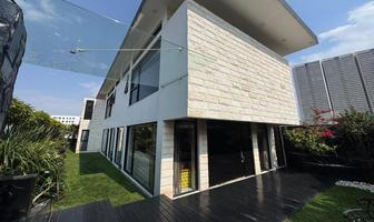 Foto de inmueble en Las Plazas, Col. Bosque Real C.P. 52774, Huixquilucan