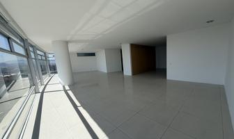 Foto de inmueble en Lo Alto, Col. Bosque Real C.P. 52774, Huixquilucan
