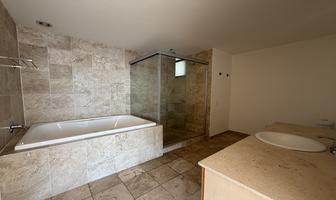 Foto de inmueble en Lo Alto, Col. Bosque Real C.P. 52774, Huixquilucan