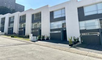 Foto de inmueble en Privada del Romance, Col. Bosque Real C.P. 52774, Huixquilucan