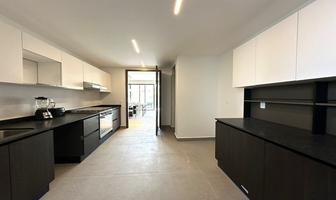 Foto de inmueble en Privada del Romance, Col. Bosque Real C.P. 52774, Huixquilucan