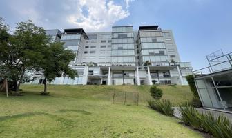 Foto de inmueble en av loma alta, Col. Bosque Real C.P. 52774, Huixquilucan