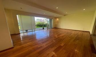 Foto de inmueble en blvrd bosque real, Col. Bosque Real C.P. 52774, Huixquilucan