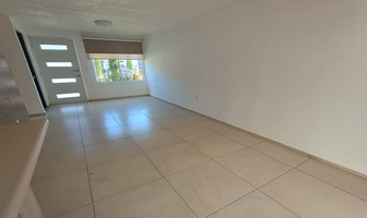 Foto de inmueble en LA VIVIENDA NUMERO 103 - 1 (CIENTO TRES GUION UNO), DE LA MANZANA 2 DOS, LOTE 2 DOS, DEL CONJUNTO UR, Col. Bosques Residencial C.P. 51355, Zinacantepec