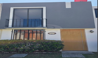 Foto de inmueble en Privada Olmo, Col. Bosques Residencial C.P. 51355, Zinacantepec