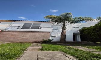 Foto de inmueble en Casa en Venta en Bosques de Cantabria #1, Col. Bosques de Cantabria C.P. 50210, Toluca