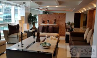 Foto de inmueble en Av. Club de Golf Lomas, Col. Bosques de las Palmas C.P. 52787, Huixquilucan