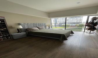 Foto de inmueble en Av via magna, Col. Bosques de las Palmas C.P. 52787, Huixquilucan