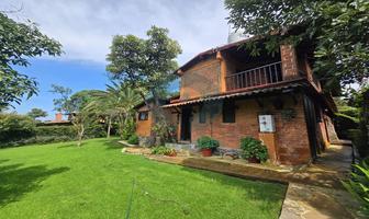 Foto de inmueble en Casa de Campo de 2 Habitaciones y Hermoso Jardín con Vista Cerca de Avándaro #153, Col. Casas Viejas C.P. 51226, Valle de Bravo