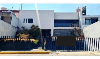 Foto de inmueble en Angel Anguiano #6, Col. Ciudad Satélite C.P. 53100, Naucalpan de Juárez