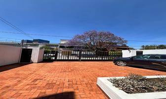 Foto de inmueble en CTO. HÉROES, Col. Ciudad Satélite C.P. 53100, Naucalpan de Juárez