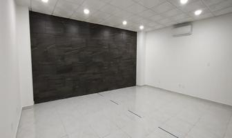 Foto de inmueble en Circuito Centro Comercial, Col. Ciudad Satélite C.P. 53100, Naucalpan de Juárez