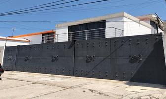 Foto de inmueble en Circuito Novelistas, Col. Ciudad Satélite C.P. 53100, Naucalpan de Juárez