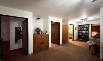 Foto de inmueble en FELIPE VILLANUEVA, Col. Ciudad Satélite C.P. 53100, Naucalpan de Juárez