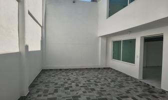 Foto de inmueble en J M GONZALEZ, Col. Ciudad Satélite C.P. 53100, Naucalpan de Juárez